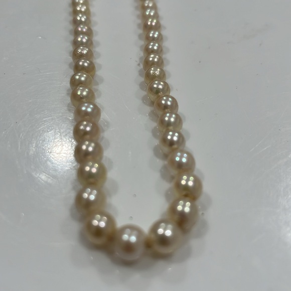 Jewelry - 14KT GOLD HAND STRUNG NATURAL CULTURED PEARLS BRAND NEW APROX 18 in. EXQUISITE